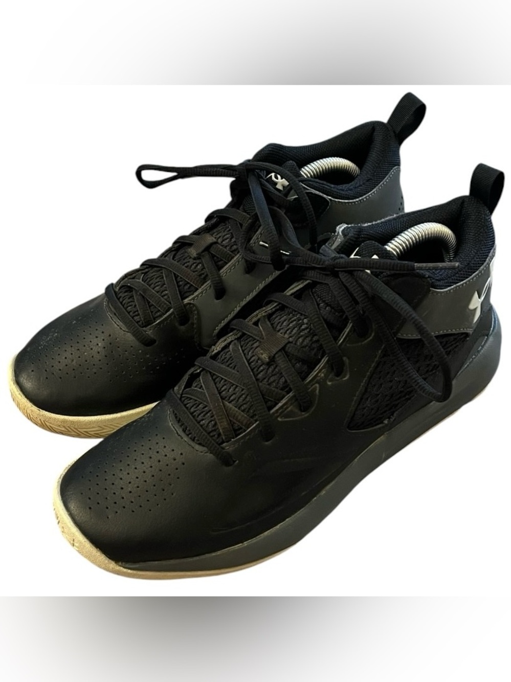 Under Armour Lockdown 5 Black Gray & White Baskeball Shoes Mens 8.5 Womens 10